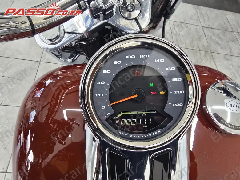 HARLEY-DAVIDSON FAT BOY 114 - фото 3