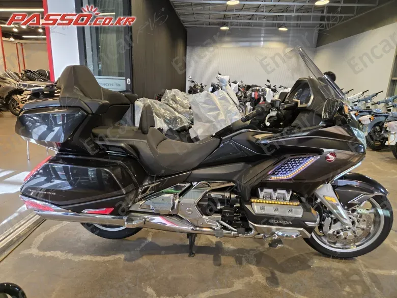 HONDA GOLDWING TOUR DCT AIRBAG - фото 0