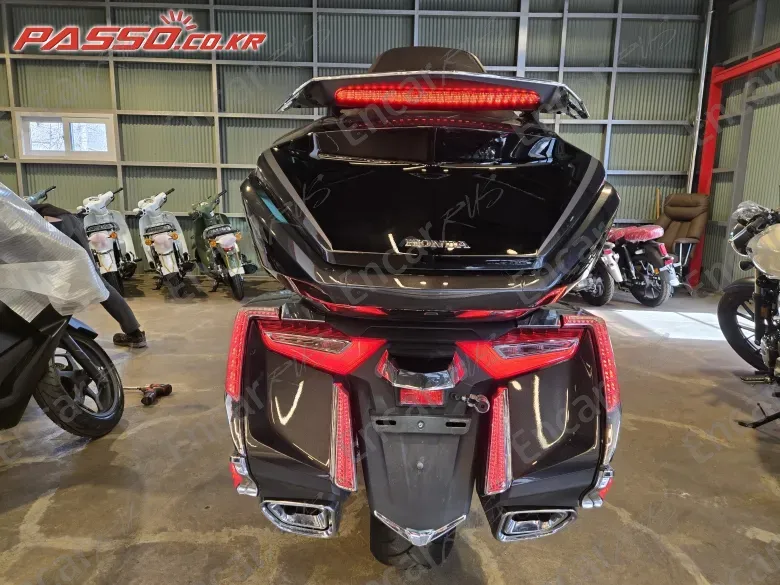 HONDA GOLDWING TOUR DCT AIRBAG - фото 2