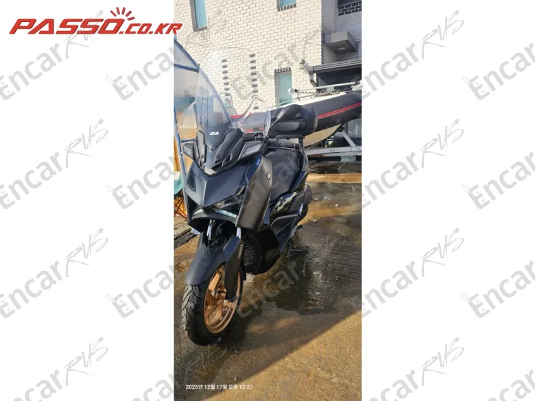 YAMAHA X MAX 300 ABS - фото 1