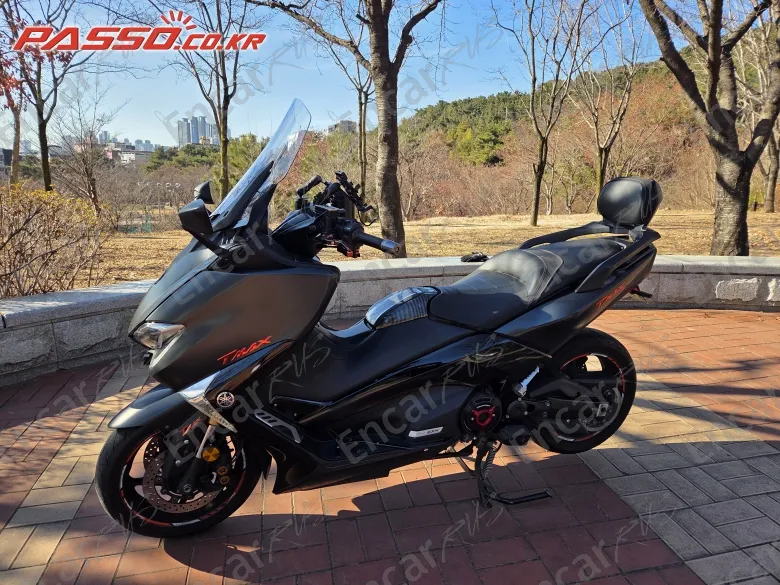 YAMAHA T MAX DX - фото 1