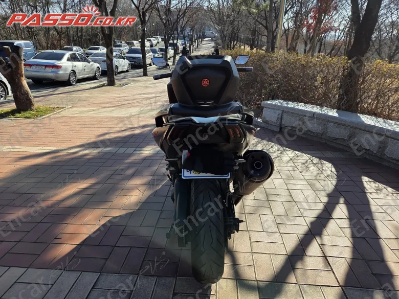 YAMAHA T MAX DX - фото 2