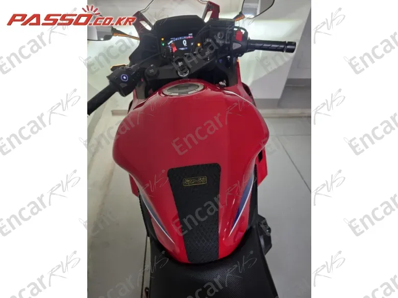 HONDA CBR 500 R - фото 3