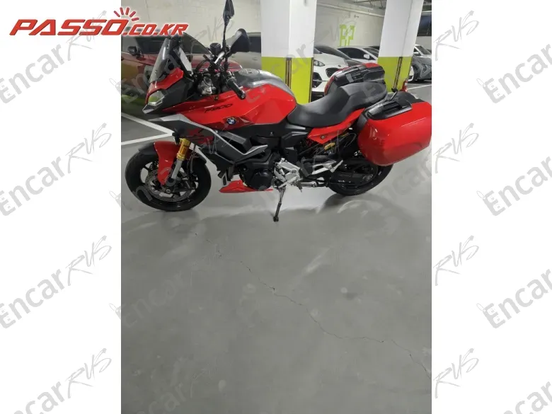 BMW F 900 XR - фото 1