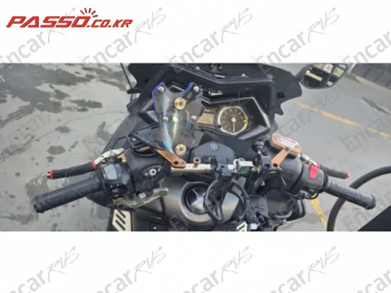 YAMAHA T MAX 530 - фото 3