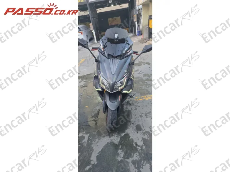 YAMAHA T MAX 530 - фото 6