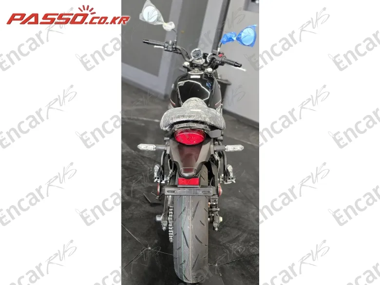Kawasaki Z 650 Rs Abs - фото 2