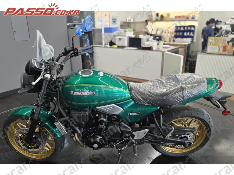Kawasaki Z 650 Rs Abs - фото 1