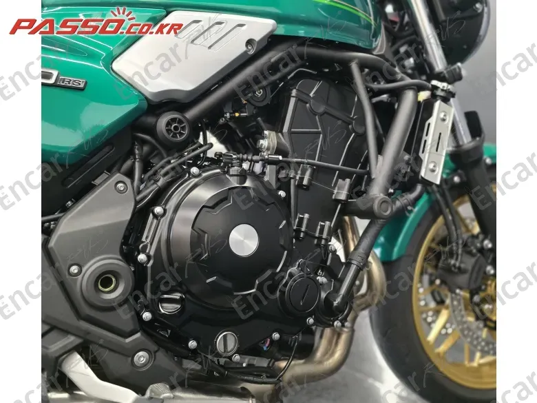 Kawasaki Z 650 Rs Abs - фото 4