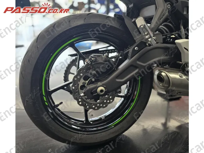 Kawasaki Ninja 650 Abs - фото 5