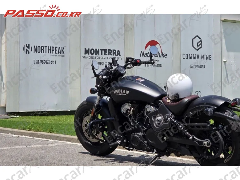 Indian Scout Bobber - фото 1