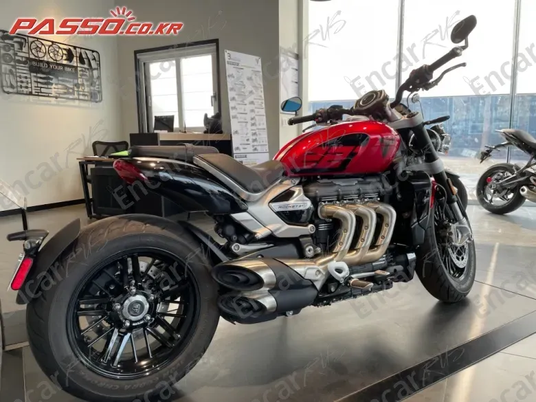 Triumph Rocket Ⅲ R - фото 6
