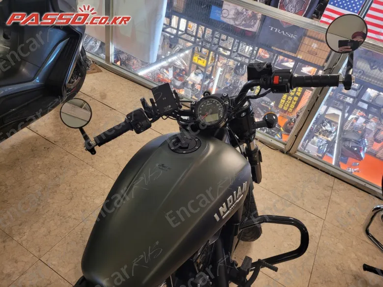 Indian Scout Bobber - фото 3