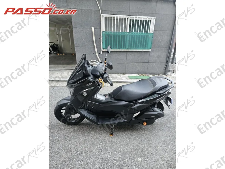 YAMAHA N MAX 155 ABS - фото 1