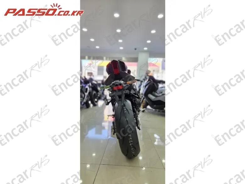 YAMAHA YZF R9 - фото 2