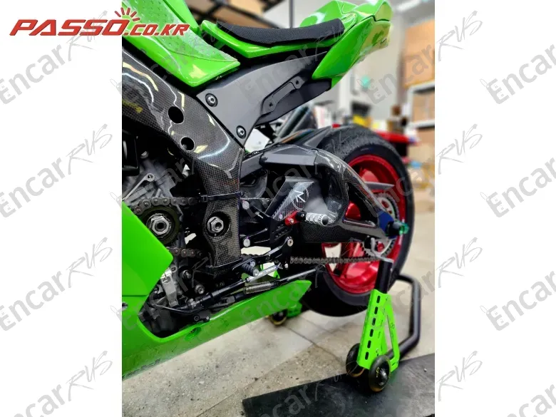 Kawasaki Zx 10 R - фото 4