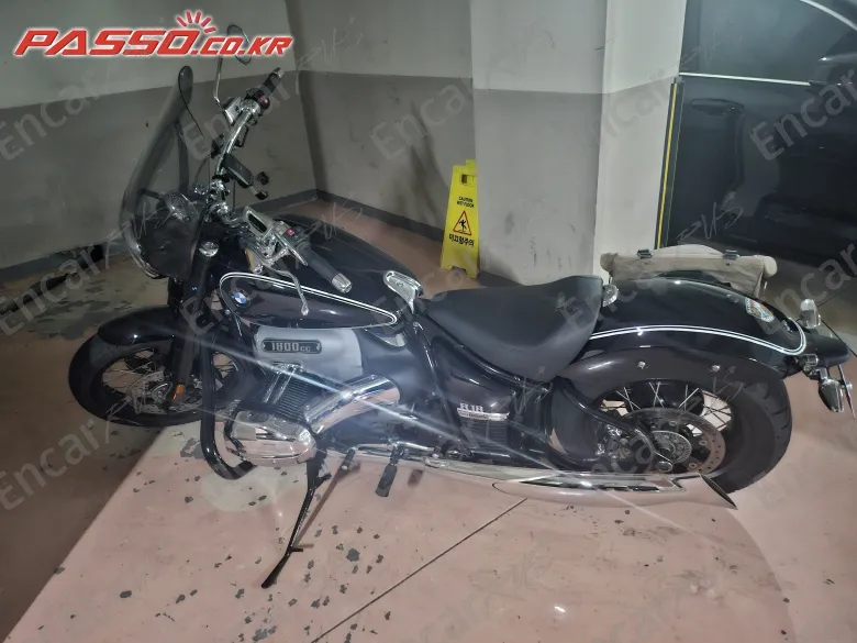 BMW R 18 - фото 1