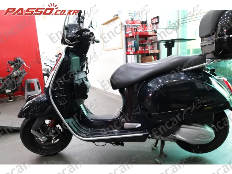 Vespa Gts 300 Super Tech - фото 1