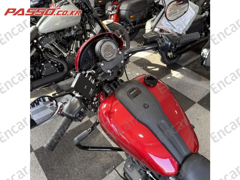 Harley-Davidson Softail Low Rider S - фото 3