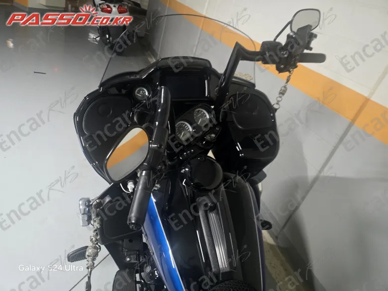 Harley-Davidson Road Glide Limited - фото 3