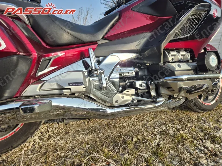 HONDA GOLDWING TOUR DCT AIRBAG - фото 6