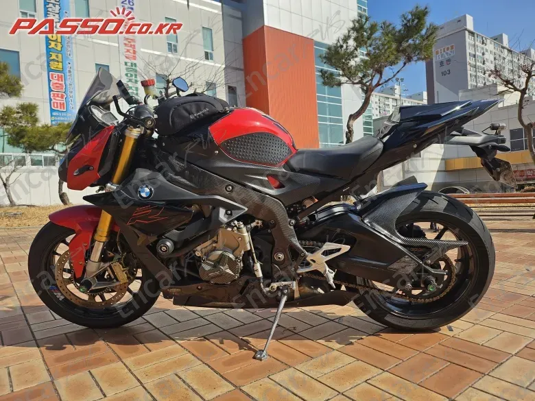 Bmw S 1000 R - фото 1