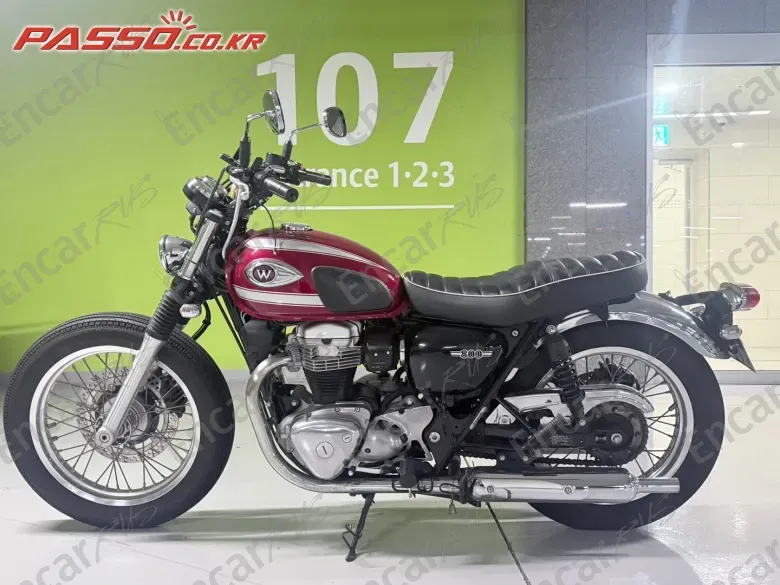 KAWASAKI W 800 - фото 1