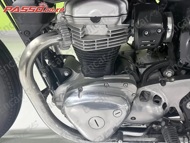 KAWASAKI W 800 - фото 5