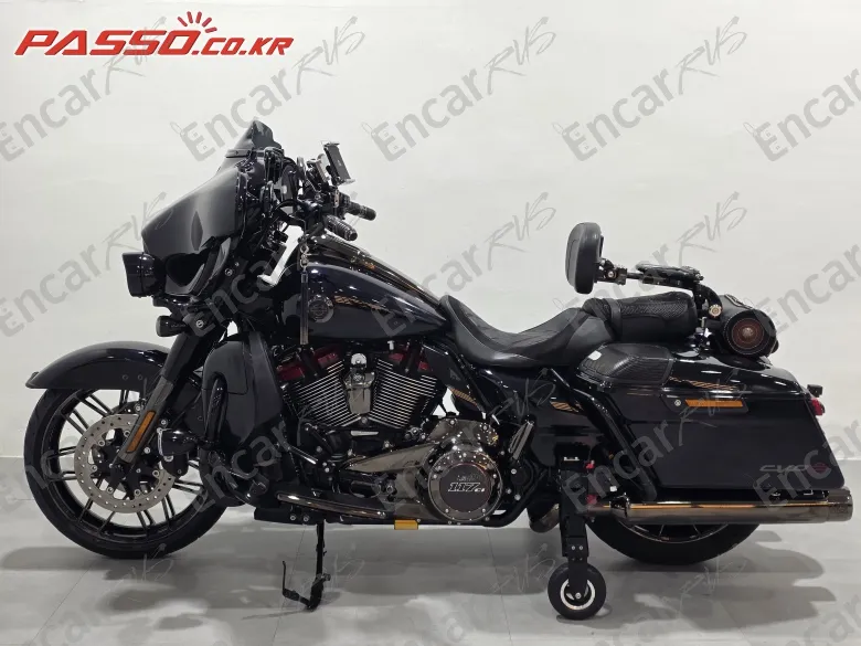 Harley-Davidson Flhxse - фото 1