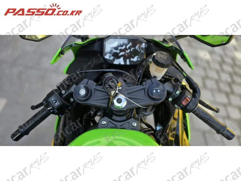 Kawasaki Zx 6 R - фото 3