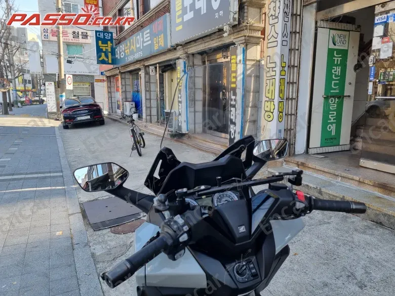 HONDA FORZA 350 - фото 3