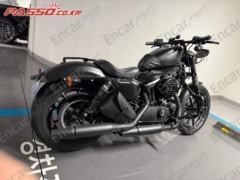 Harley-Davidson XL 883 N
