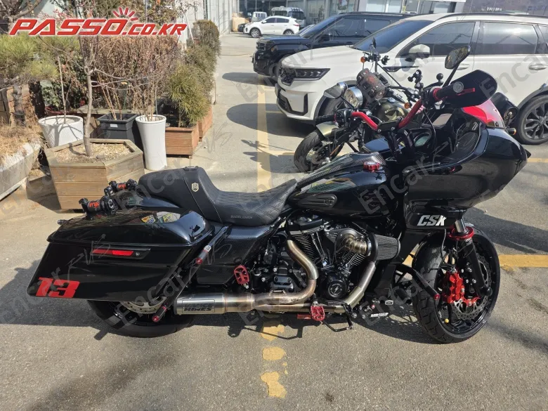 HARLEY-DAVIDSON ROAD GLIDE SPECIAL - фото 0