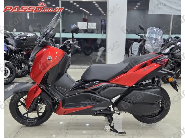 YAMAHA X MAX 300 ABS - фото 1