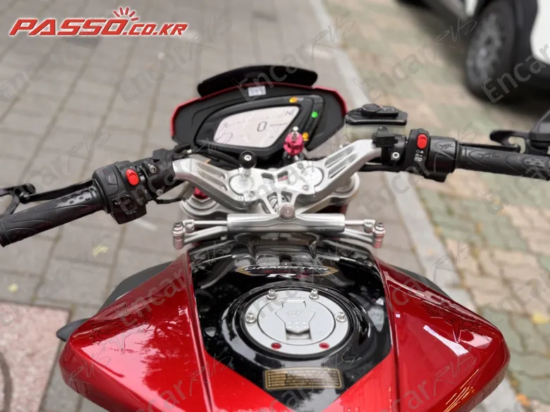 Mv Agusta Dragster 800 Rr - фото 3