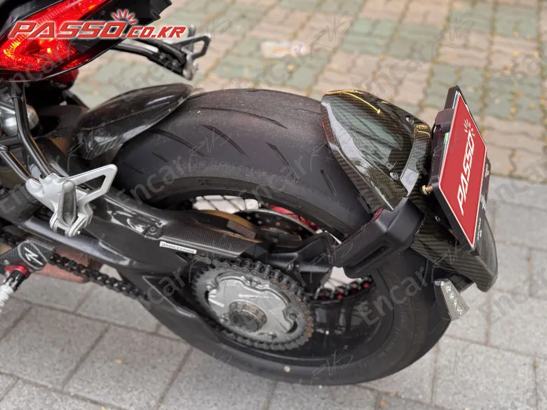 Mv Agusta Dragster 800 Rr - фото 5