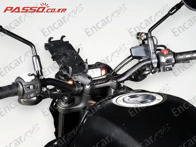 Suzuki Gsx S 1000 - фото 3