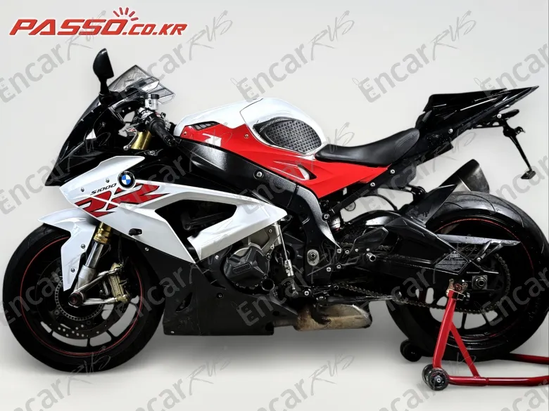 BMW S 1000 RR - фото 1
