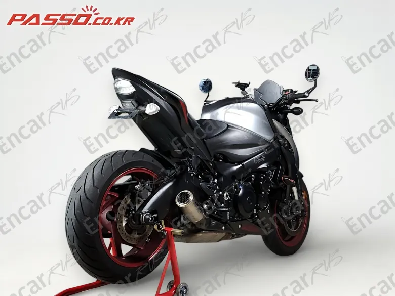 Suzuki Gsx S 1000 - фото 2