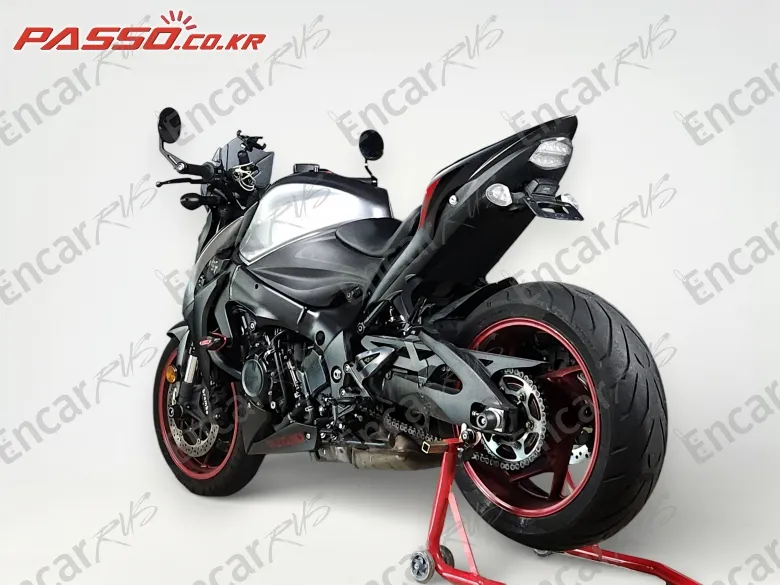 Suzuki Gsx S 1000 - фото 3