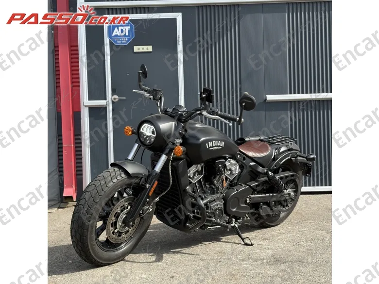 Indian Scout Bobber - фото 1