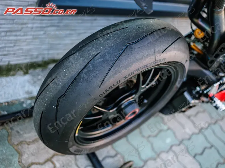 DUCATI PANIGALE V4 SPECIALE - фото 5