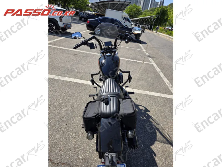Harley-Davidson Street Bob 114 - фото 2