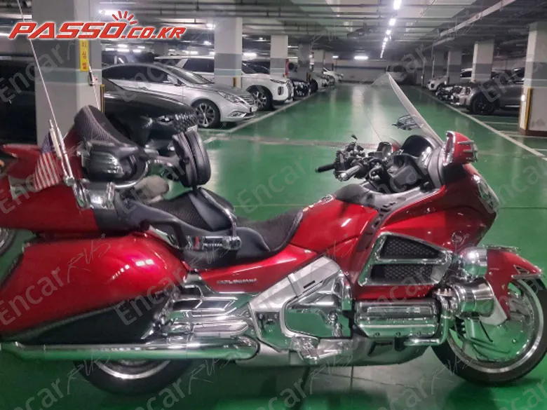 HONDA GOLDWING 1800 - фото 0