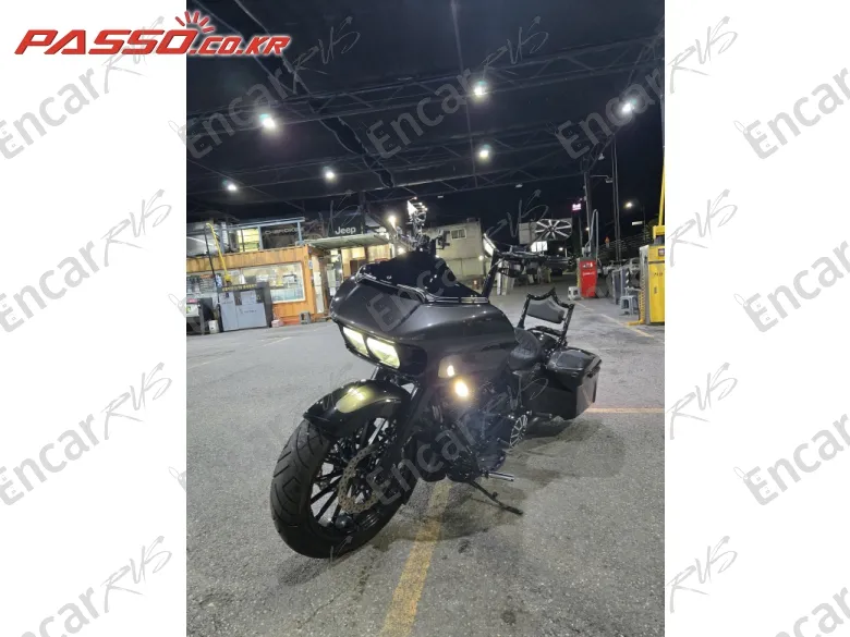HARLEY-DAVIDSON ROAD GLIDE SPECIAL - фото 2