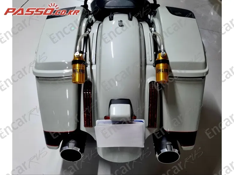 HARLEY-DAVIDSON FLHXSE - фото 6