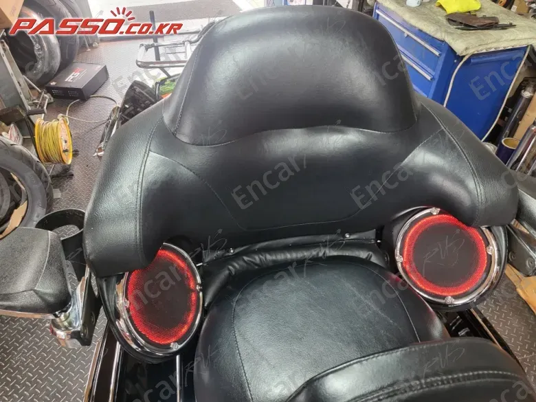 HARLEY-DAVIDSON ULTRA LIMITED - фото 6
