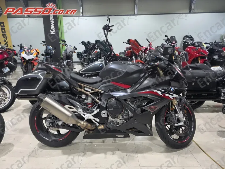 BMW S 1000 RR - фото 0