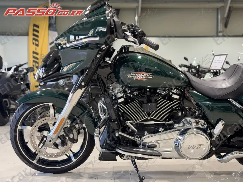 HARLEY-DAVIDSON FLHX - фото 4