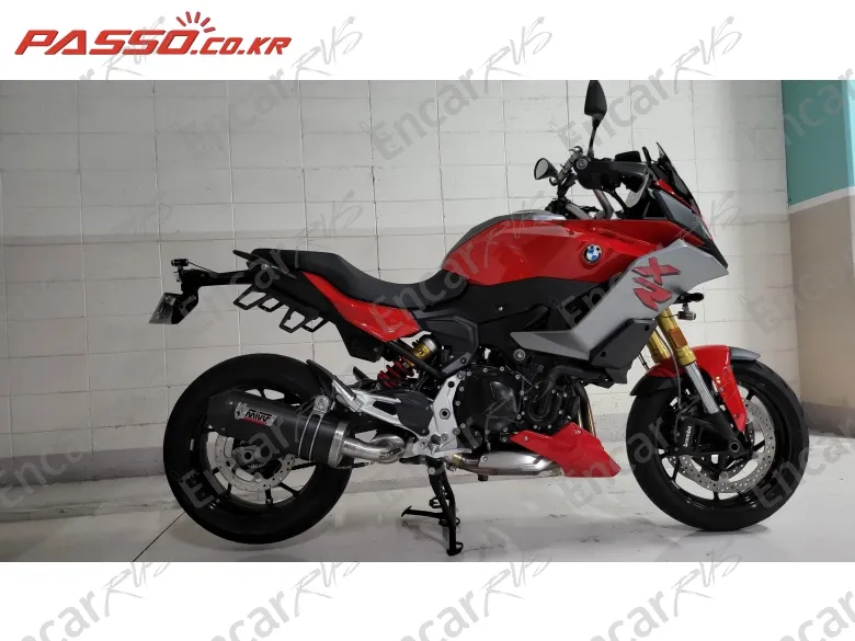 BMW F 900 XR